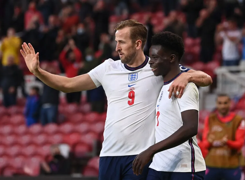 'Definitivt fortfarande en gooner': Vissa Arsenal-fans diskuterar 10-sekunders klipp av Kane och Saka