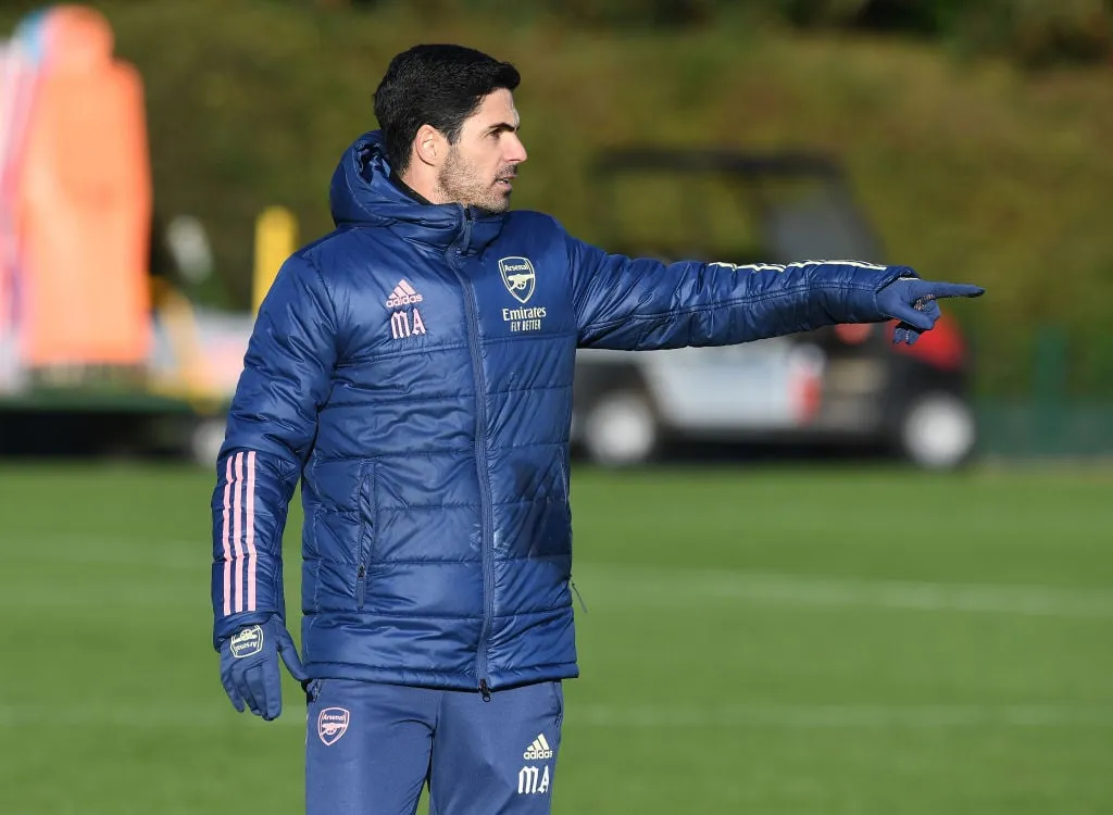 'Jeg får at vide': Duncan Castles deler det beløb, han har hørt Arsenal er villig til at bruge denne måned