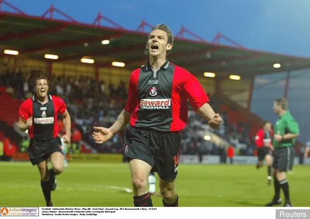 James Hayter - A Bournemouth ünnepel a harmadik gól után' title='A futballtörténelem hat leggyorsabb mesterhármasa