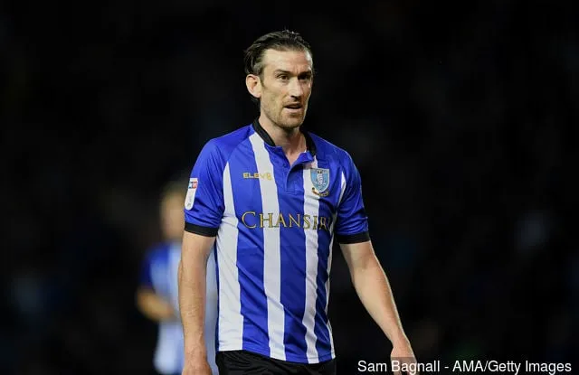 David Jones de Sheffield Wednesday lors du match du deuxième tour de la Carabao Cup entre Sheffield Wednesday et Wolverhampton Wanderers au stade Hillsborough le 28 août 2018 à Sheffield...' title='Steven Fletcher dit que son coéquipier libéré de Sheffield Wednesday était le meilleur joueur de Wolverhampton Wanderers