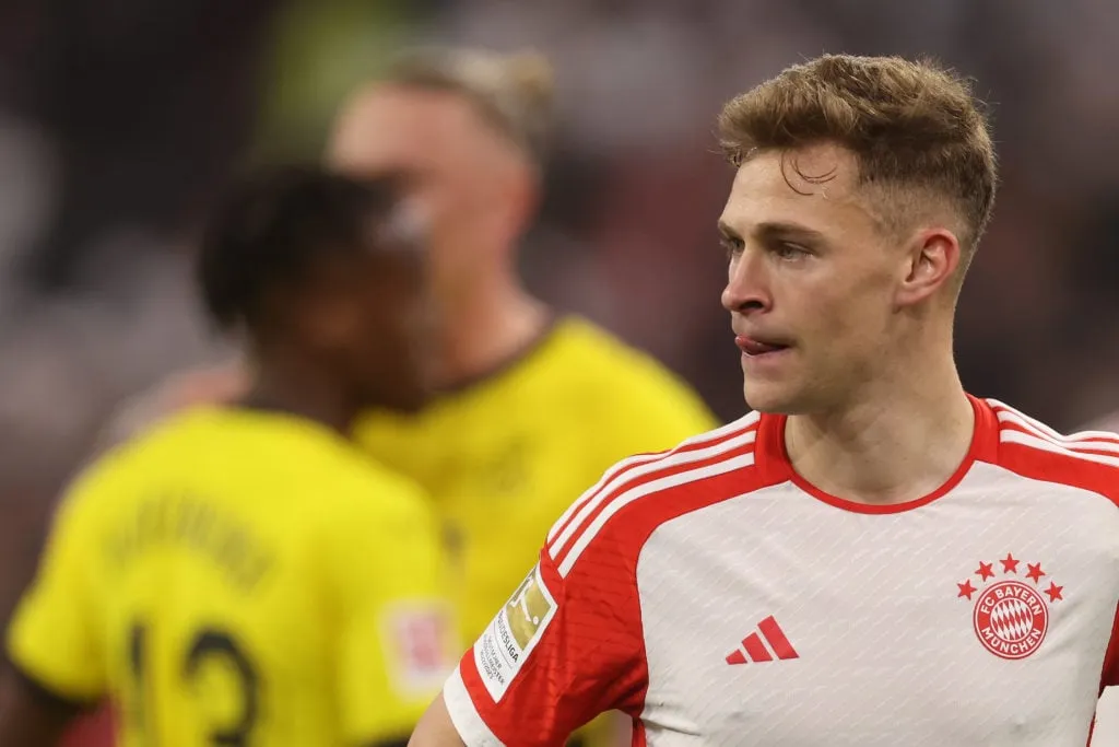 ジョシュア・キミッヒ、マンチェスター・シティの関心が高まる中、バイエルン・ミュンヘンの将来についていつ語るかについて説明