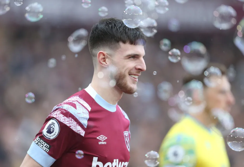 'Inga ord behövs': Declan Rice imponerade av mittfältaren Liverpool vill