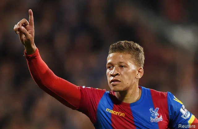 Dwight Gayle van Crystal Palace viert zijn derde doelpunt' title='Dwight Gayle geeft commentaar op zijn wens om een ​​held te worden bij Newcastle United