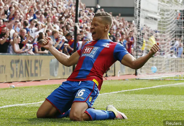 Dwight Gayle geeft commentaar op zijn wens om een ​​held te worden bij Newcastle United
