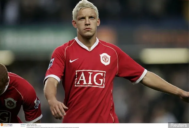 앨런 스미스 - 맨체스터 유나이티드' title='Alan Smith가 리즈 유나이티드를 떠난 이유와 클럽이 강등되었을 때의 느낌을 설명합니다.