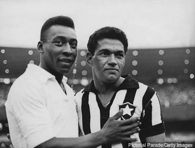 Pele és Garrincha brazil labdarúgók 1968. február 2.' title='A futball 7 legnagyobb 7. száma