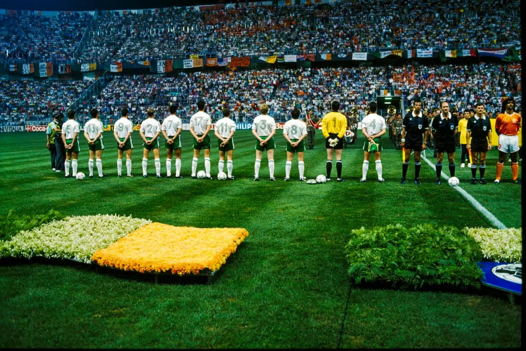 République d'Irlande contre Pays-Bas - Coupe du Monde FIFA 1990 Groupe F' title='Coupe du monde : combien sont allés au tirage au sort et règles de départage 2022