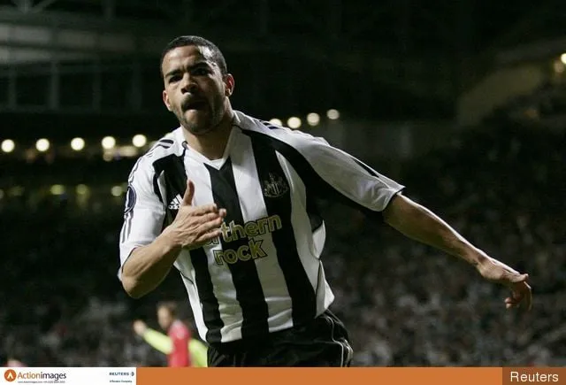 Kieron Dyer juhlii Newcastle Unitedin toista maalia' title='Kieron Dyer sanoo lähteneensä Newcastle Unitedista West Hamiin, koska hän ei enää tuntenut olevansa rakastettu