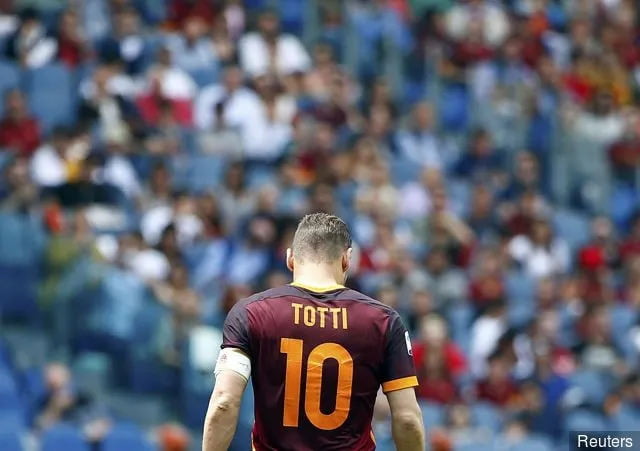 Totti' title='Kaikkien aikojen paras Italian joukkue