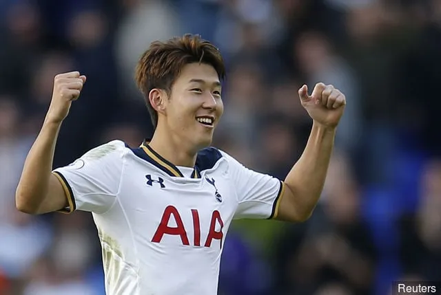 Heung-min Son partage ce que Ruud van Nistelrooy lui a dit lors de leur première séance d'entraînement ensemble