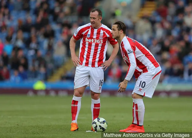 ストーク・シティのチャーリー・アダムとストーク・シティのマルコ・アルナウトヴィッチ' title='ストーク・シティのエース、チャーリー・アダムはマルコ・アルナウトヴィッチをウェストハムに失ったことは大きな打撃だったと認める