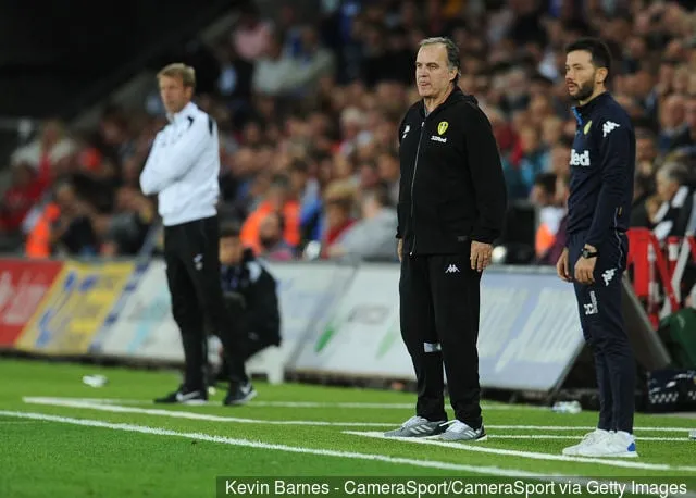 Hernan Crespo reagerer på Leeds-boss Marcelo Bielsas undskyldning med langhåret Twitter-besked