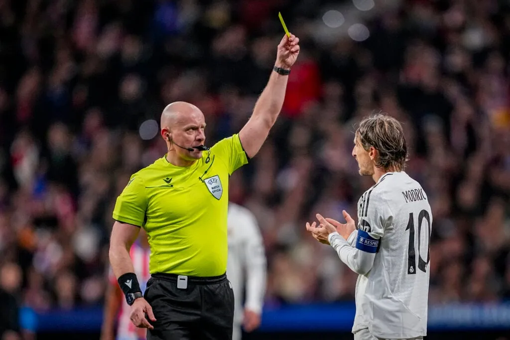 Атлетыка Мадрыд - Рэал Мадрыд - Другі матч 1/8 фіналу Лігі чэмпіёнаў УЕФА 2024/25' title='Дзевяць гульцоў 'Арсенала' і 'Рэала', якія павінны быць асцярожнымі, каб пазбегнуць дыскваліфікацыі ў Лізе чэмпіёнаў