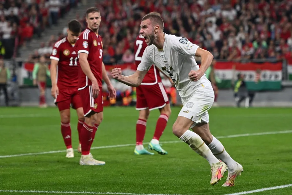 Wolven hebben een potentiële vervanger van Kilman van £25 miljoen in de gaten terwijl Aston Villa de aas van het EK 2024 najaagt