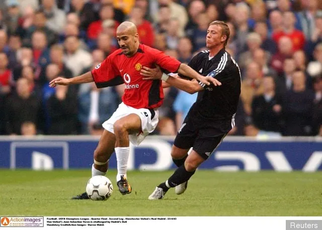 Juan Veron Manchester United' title='På denna dag – 2001 – signerar Manchester United Juan Sebastian Veron