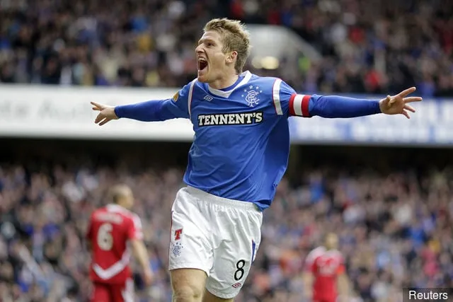 Steven Davis feiert, nachdem er das erste Tor der Rangers erzielt hat' title='Rangers 2008 UEFA-Pokal-Finale XI: Wo sind diese Ibrox-Helden jetzt?