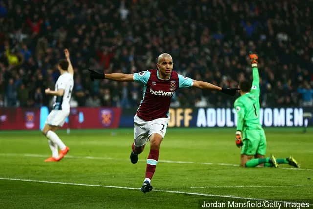 웨스트햄 팬들은 소피안 페굴리의 작별 메시지에 응답했습니다.