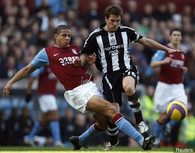 Billede leveret af Action Images *** Local Caption *** 2008-02-09T132640Z_01_BRM07_RTRIDSP_3_SOCCER-ENGLAND-VILLA-NEWCASTLE.webp' title='Aston Villa XI, hvis de beholdt deres bedste spillere inklusive Young og Benteke