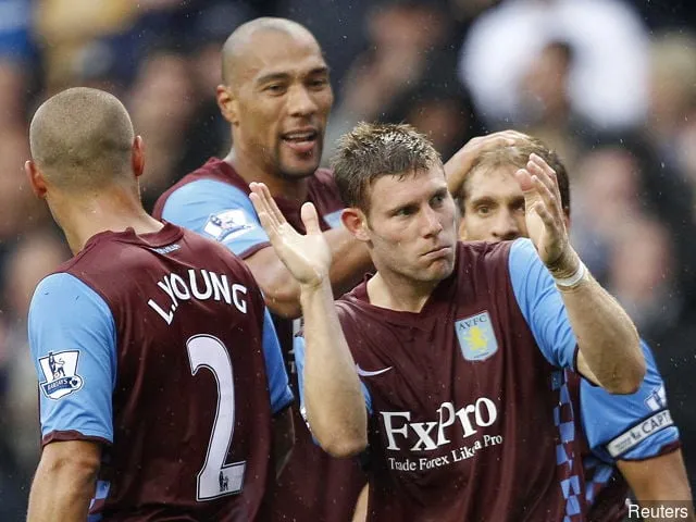 Billede leveret af Action Images *** Local Caption *** 2010-08-14T162113Z_01_DST06_RTRIDSP_3_SOCCER-ENGLAND.webp' title='Aston Villa XI, hvis de beholdt deres bedste spillere inklusive Young og Benteke