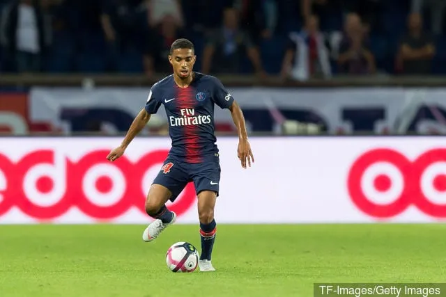 Informe: el Celtic fracasa en su decisión de fichar al lateral del PSG Colin Dagba