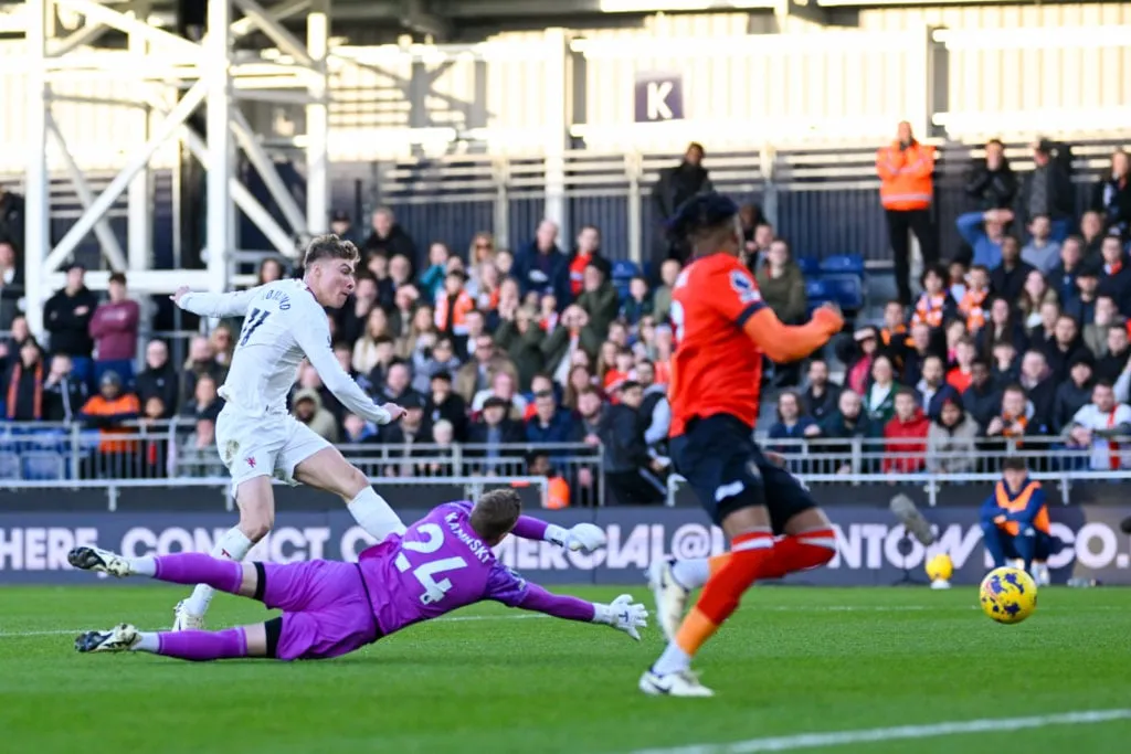 Sky-expert Rasmus Hojlund van Manchester United is in één ding beter dan Erling Haaland