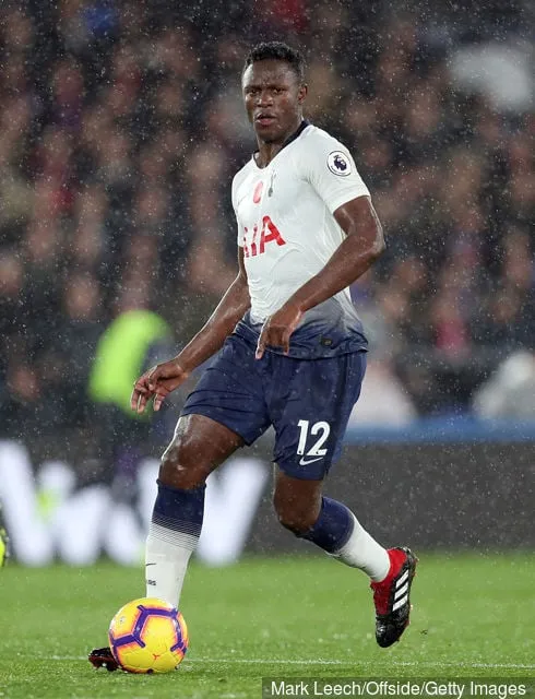 Victor Wanyama de Tottenham lors du match de Premier League entre Crystal Palace et Tottenham Hotspur à Selhurst Park le 10 2018 novembre à Londres, Royaume-Uni.' title='Victor Wanyama parle de l’échec de son éloignement de Tottenham Hotspur