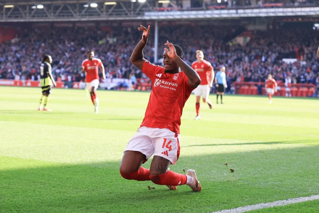 Rio Ferdinand sanoo, että Nottingham Forestilla on mies, joka 'neuloa kaiken yhteen' - eikä se ole Morgan Gibbs-White