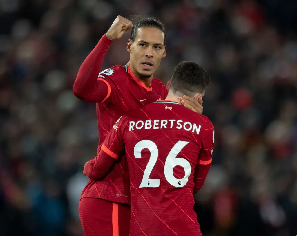 '충격적': 앤디 로버트슨, 리버풀의 버질 반 다이크에 대해 주장하다