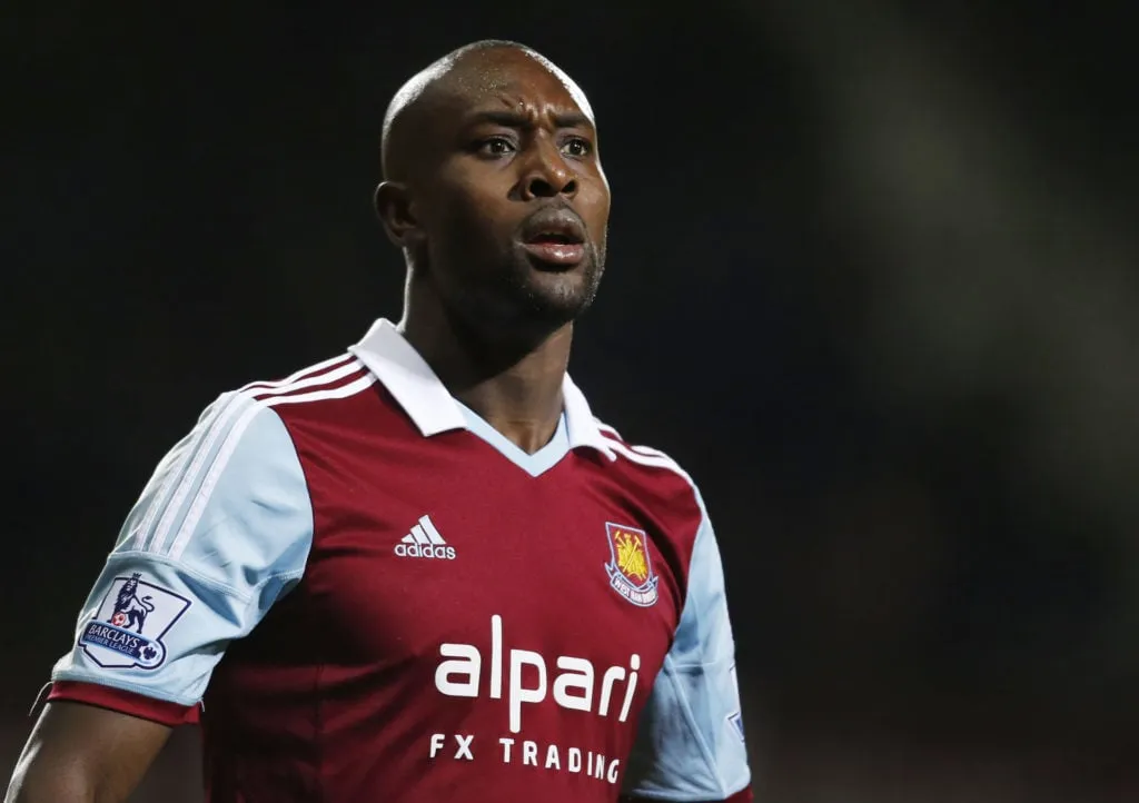 「彼のレガシーを台無しにする」：ウェストハムファン、カールトン・コールの「ナンセンス」トークに激怒SPORTコメント