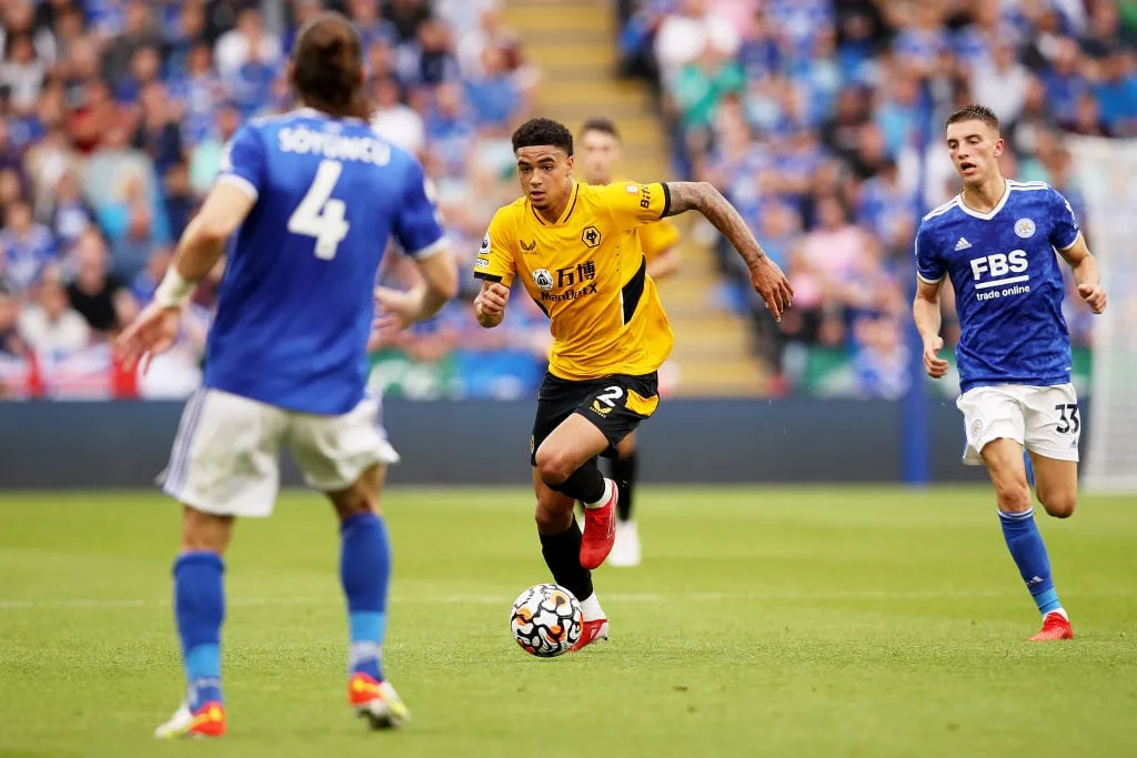 Ki-Jana Hoever megosztja a „nehéz” okot, amiért kilépett a Liverpoolból a Wolvesért