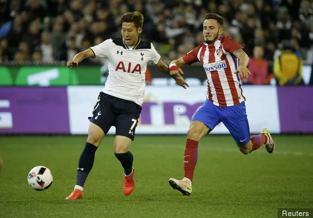 Tottenham' title='Les fans de Tottenham Hotspur réagissent sur Twitter à la performance olympique de Son