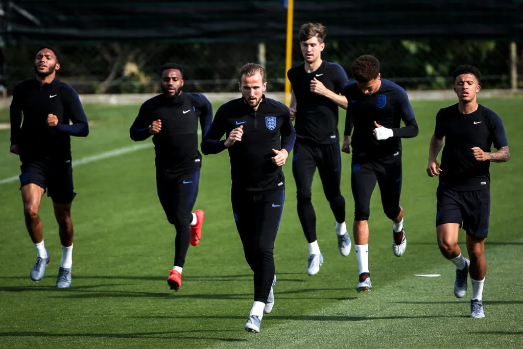 Harry kane' title=''Olet väärässä...' Ian Wright vihainen siitä, mitä hän kuulee Dele Alli Jadon Sanchosta