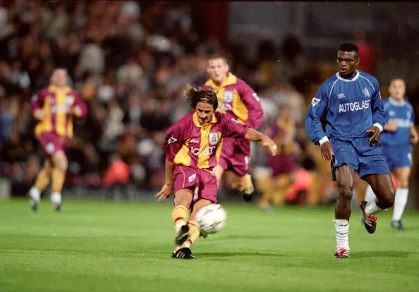 베니토 카르보네' title='축구 클럽을 파괴한 7개의 이적