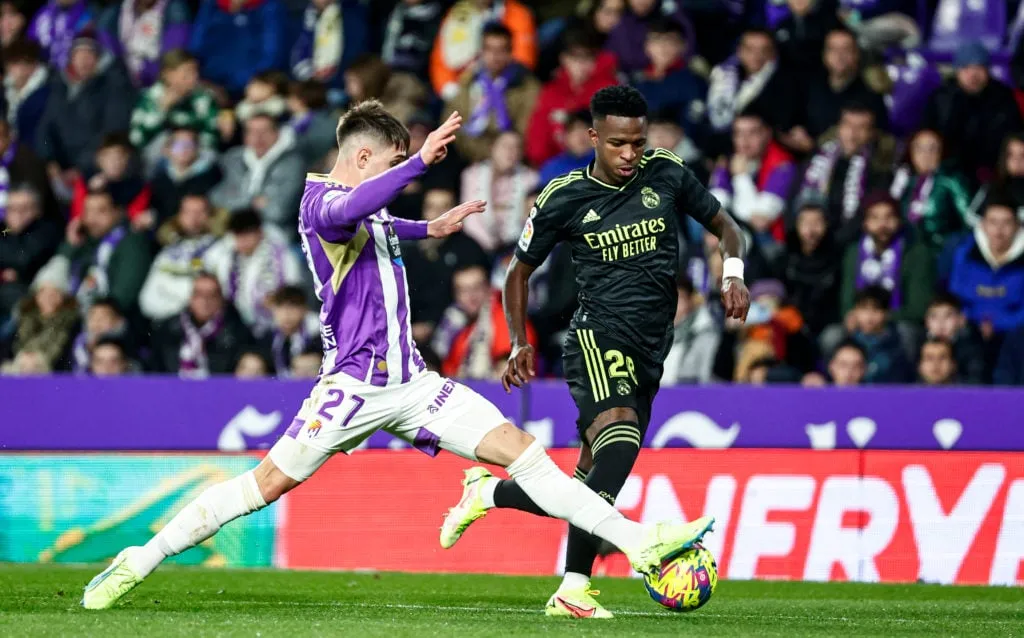 Real Madrid er store fans af £10m es, men Newcastle foretrækker at købe ham