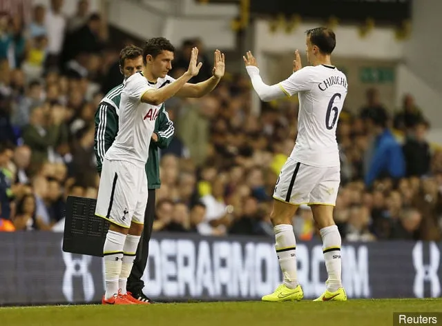 Wie hat sich Milos Veljkovic seit seinem Abgang bei Tottenham Hotspur geschlagen?