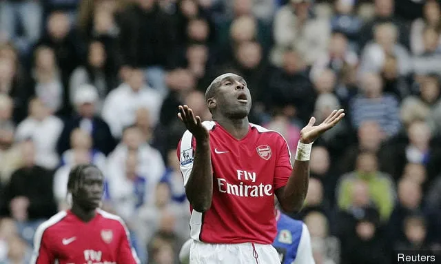 Tänä päivänä 2001: Sol Campbell liittyy Arsenaliin