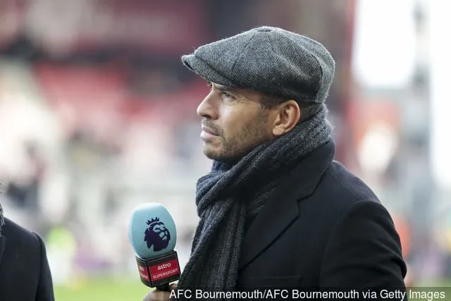 El ex jugador ahora experto en televisión Stan Collymore durante el partido de la Premier League entre el AFC Bournemouth y el Arsenal FC en el Vitality Stadium el 25 de noviembre de 2018 en Bournemouth, Reino Unido.' title='Stan Collymore elogia al delantero del Derby County, Jack Marriott