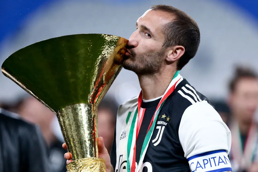 L'ex campione britannico di boxe elogia la stella italiana per quello che ha fatto a Bukayo Saka