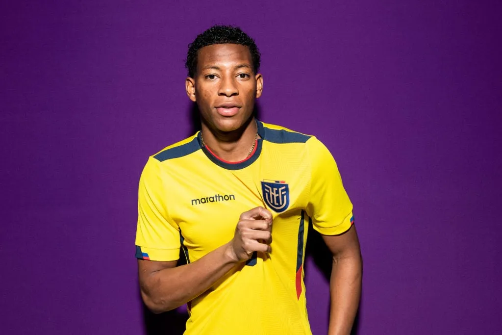 Фантастычны вінгер «Ньюкасла» на чэмпіянаце свету з «тэмпам гарэння», Лідс глядзеў на яго, каб замяніць Рафінью