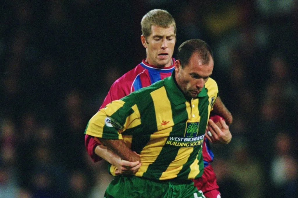 ウーヴェ・ロスラー グレッグ・バーハルター' title='グレッグ・バーハルターとは誰ですか?ワールドカップのアメリカ代表監督はクリスタルパレスのスター選手だった