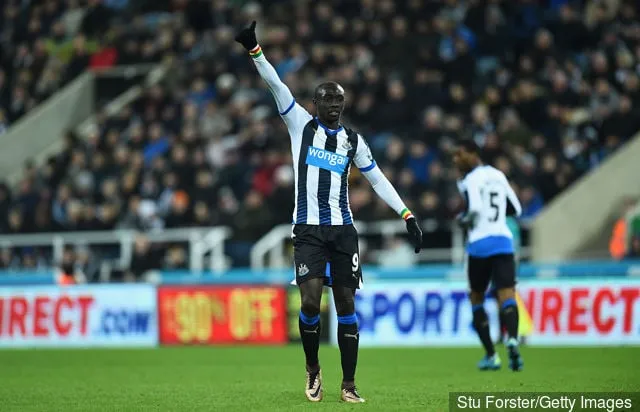 Newcastle-fans reagerer efter at have hørt Papiss Cisse ønsker et comeback på 3 millioner pund