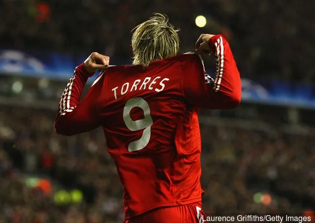 Liverpoolin Fernando Torres juhlii avausmaalin tekemistä UEFA:n Mestarien liigan kuudennentoista toisen osaottelun ottelussa Liverpoolin ja Real Madridin välillä Anfieldillä maaliskuussa...' title='Liverpool-fanit rakastavat edelleen Fernando Torresta huolimatta hänen Chelsea-siirrostaan