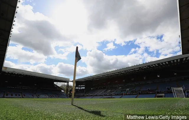 Una vista generale di Villa Park prima della partita del campionato Sky Bet tra Aston Villa e Reading a Villa Park il 15 aprile 2017 a Birmingham, Inghilterra.' title='Confermate le formazioni di Aston Villa-Cardiff City