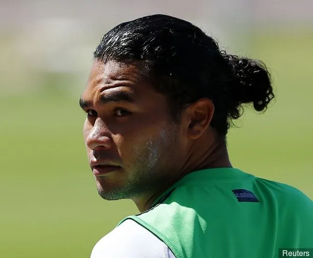 Il centrocampista messicano Carlos Pena' title='Jared Borgetti è fiducioso che Carlos Pena farà bene ai Rangers