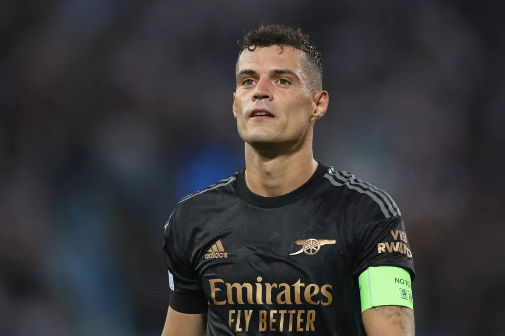 Granit Xhaka en route vers Arsenal quelques heures après la défaite de la Suisse en Coupe du monde