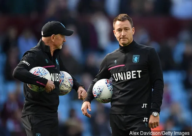 Richard O’Kelly ylistää Aston Villan John Terryä ja hänen siirtymistään valmentajaksi