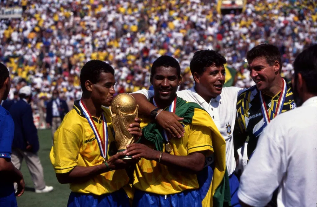 Brasilien mot Italien - 1994 FIFA World Cup final' title='Hur många världscuper vann Cafu? Brasilienikonens rekord utforskat