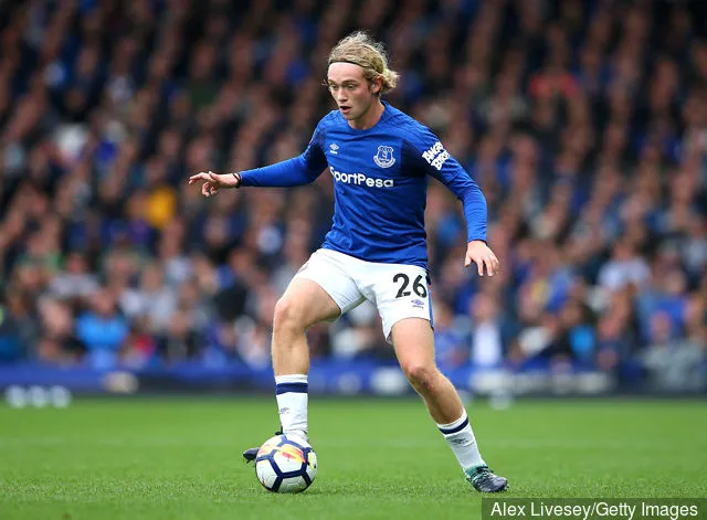 Tom Davies hyllar en 'otrolig' känsla för kaptenen Everton