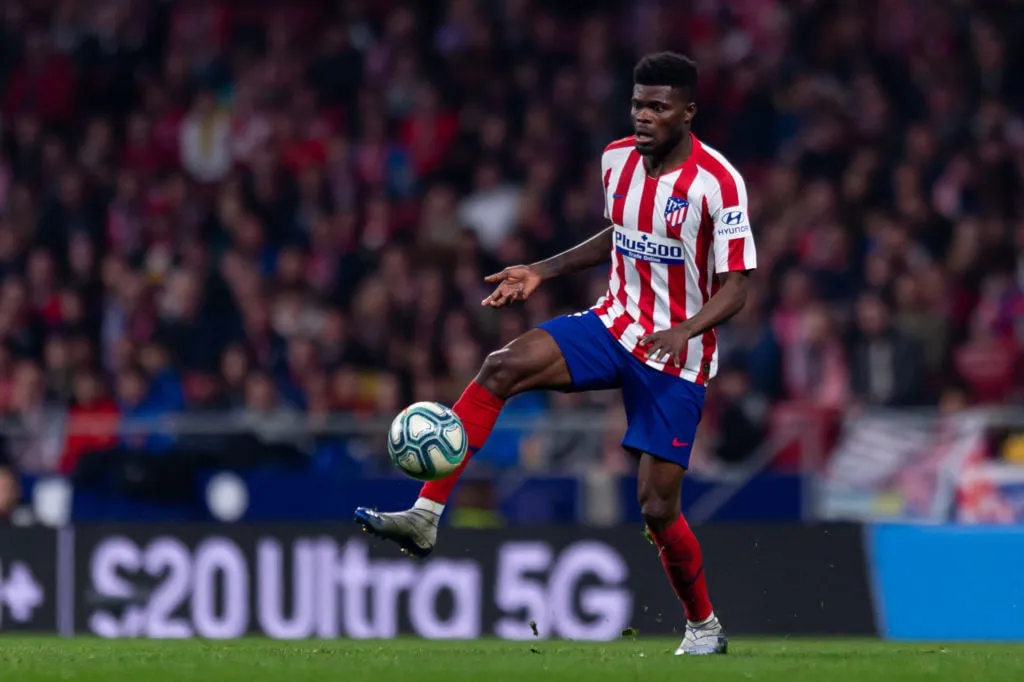 Rapport: Arsenal tilbyr å tredoble Thomas Parteys lønn hvis han går med på å bli med dem