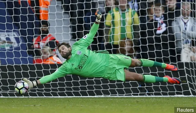 West Bromwich Albion' title='West Broms målvakt Ben Foster föreslår var han vill avsluta karriären; namn boyhood club